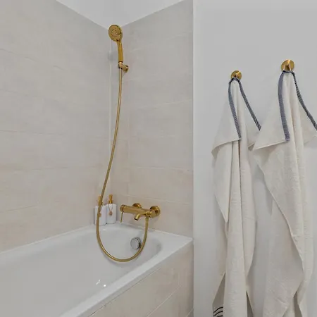 דירה Golden Moon ברטיסלאבה