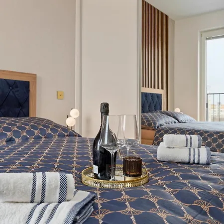 Golden Moon Bratislava