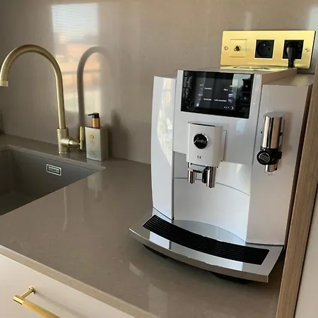 Apartment Golden Moon