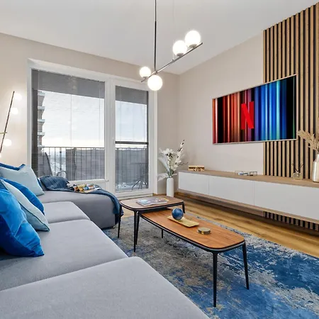 Апартаменти Golden Moon Братислава